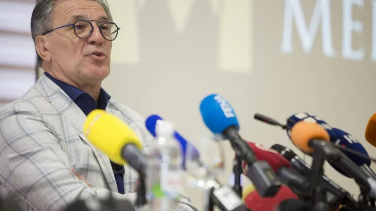 I Zdravko Mamić je aktivan na Facebooku! Nastavlja s objavama o sucima: 'Neka svi vide kako se u Hrvatskoj zarađuju milijuni'