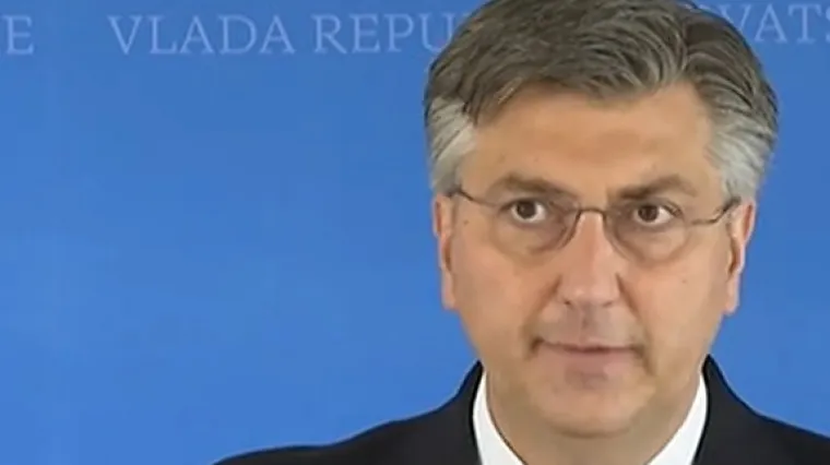 'Političko divlja&scaron;tvo! Bila bi katastrofa da javnost to odobrava'; Upitali su ga za opoziv