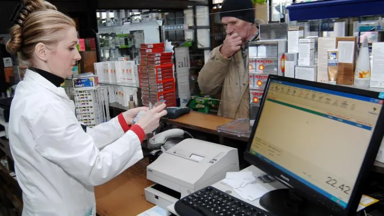 Najveća veledrogerija obustavlja isporuku lijekova bolnicama. Herceg: 'Bero&scaron; se vi&scaron;e ni ne javlja na telefon'