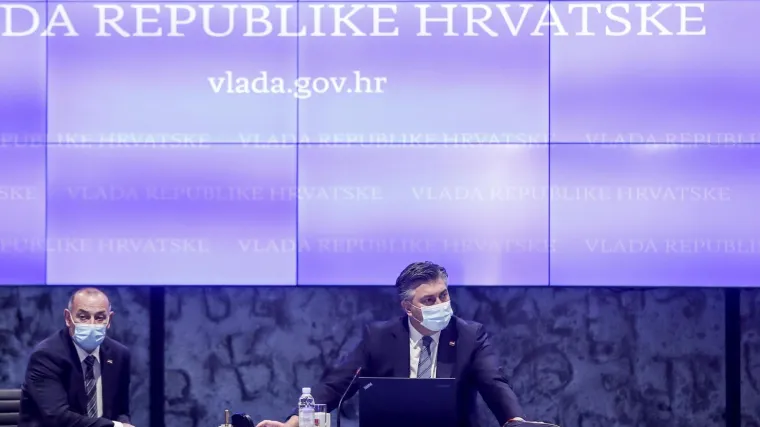 Bero&scaron;: 'Danas imamo 2422 novozaraženih'. Plenković: 'Postoje te&scaron;koće s AstraZenecom, radimo na tome da nadoknadimo manjak'