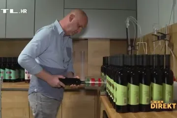 Tomislav Tolušić od ministra poljoprivrede postao poljoprivrednik: Proizvodi apolitično vino