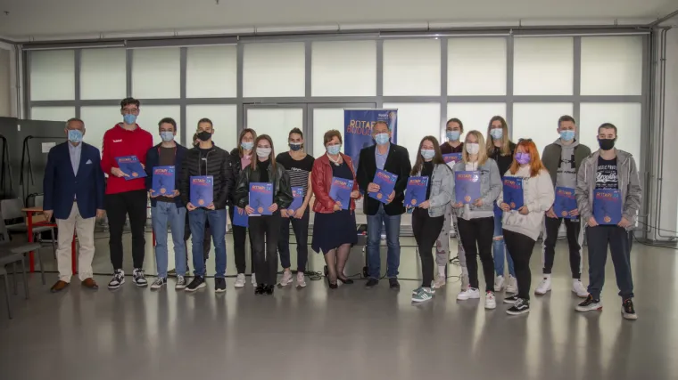 Rotary District dodijelio 268 stipendija u ukupnom iznosu  vi&scaron;em od 1.400.000 kuna