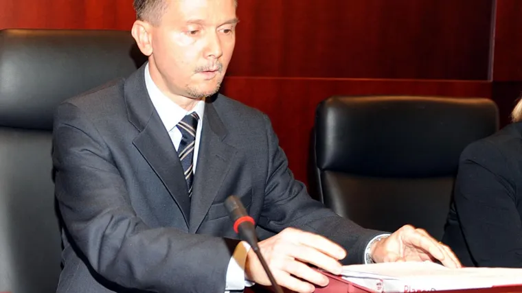 Na čelu suda je sudac koji nije vjerovao Šeksu