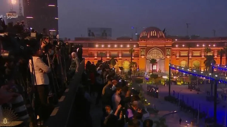 22 drevna vladara i vladarice Egipta na ulicama Kaira - u veličanstvenoj procesiji nazvanoj Zlatna povorka faraona