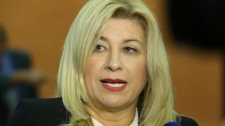 'Svaki mjesec po 500 kuna na kartici!': Obećanje Vesne &Scaron;kare-Ožbolt onima s nižim mirovinama, ali ima jedan uvjet