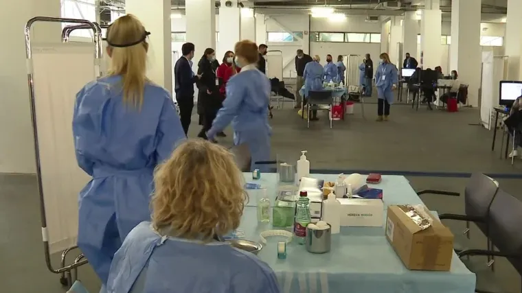 Krenulo je masovno cijepljenje u Zagrebu i Splitu. Kojom dinamikom? Ovisit će o isporučenim dozama