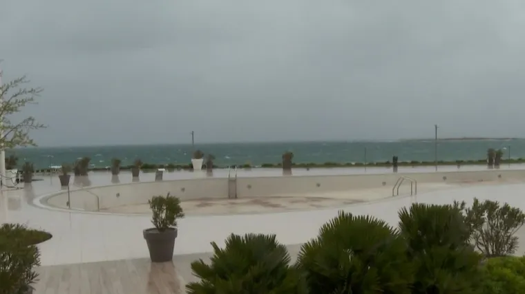 Turisti na Kvarneru i u Istri očekivali proljetni odmor, a onda ih dočekale snježne pahulje!