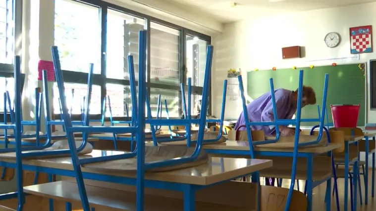 Nova mjera u Istri: Ni učenici od 1. do 4. razreda drugi tjedan nemaju nastavu u &scaron;koli!