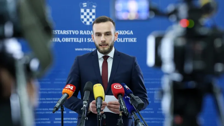 Aladrović otkrio: 'U Ivanić Gradu se dogodio napad na socijalne radnike! Evo &scaron;to je bio okidač'