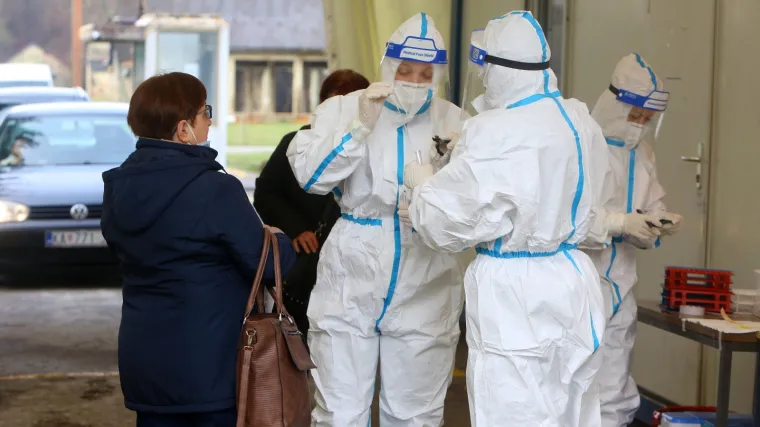 Bero&scaron; na sjednici Vlade: 'Porast od 120 posto oboljelih u bolnicama - znak za zabrinutost'