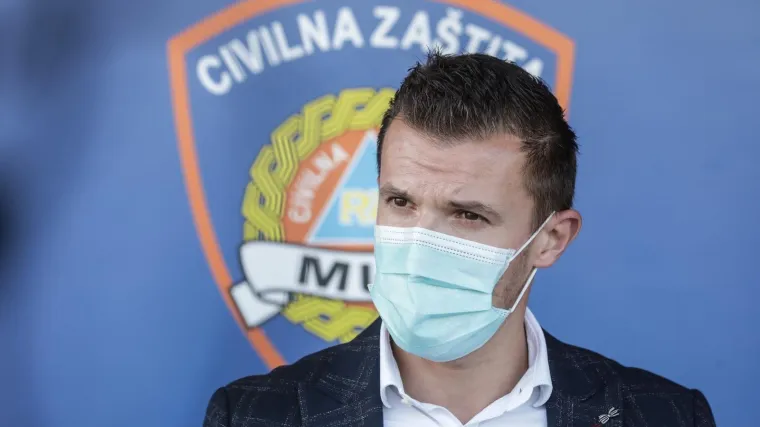 Bolnica u Zaboku u ozbiljnim je problemima: 'Tro&scaron;kovi zbog korone porasli su za vi&scaron;e od 30 posto, a lijekova ima jo&scaron; za dva tjedna'