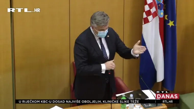 Prepucavanja na aktualnom satu u Saboru