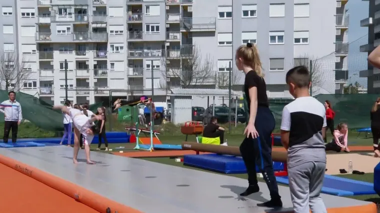 Treneri i roditelji organizirali prosvjedni trening: 'Koja je razlika između kategoriziranog i nekategoriziranog sporta&scaron;a?'