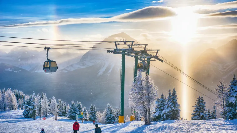 Kanadsko skijali&scaron;te povezano s najvećim izbijanjem opasne covid varijante P1 izvan Brazila