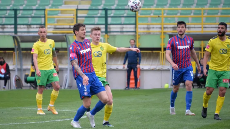 Pobjednički gol pao uz mnogo sreće i nakon dugotrajne provjere VAR-a