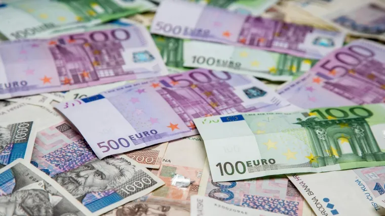 Zbog covid dodatka, povrata poreza i povi&scaron;ica plaća, bilježimo deficit od pet posto