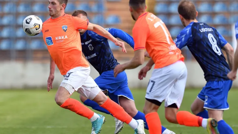 Domaćini poveli, a &Scaron;ibenčani izjednačili nakon kontroverzne odluke sudaca