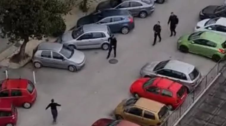 Policajci ga poku&scaron;ali zaustaviti, a on im uzvratio: 'Odje** od mene!'