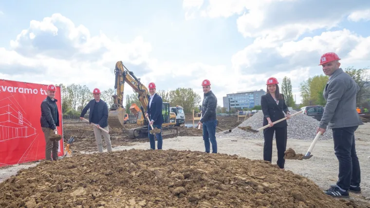 Sjedi&scaron;te Kauflanda trajno na Donjim Sveticama, preko puta grade trgovinu