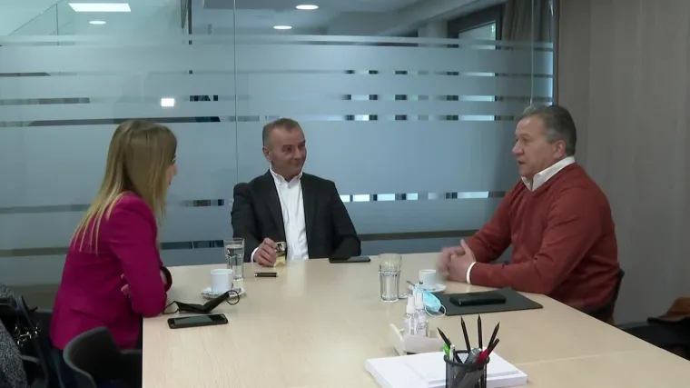 Imamo izvje&scaron;će PNUSKOK-a o kontaktima osječkih sudaca s optuženicima! Sud mjesec dana ne može naći Vrbanovića - RTL ga prona&scaron;ao bez problema