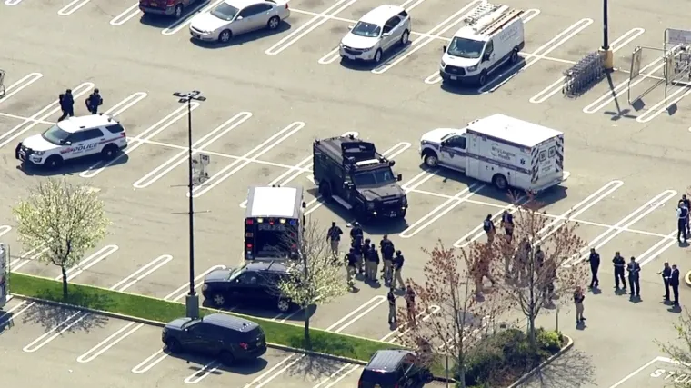 Pucnjava u prepunoj trgovini: Jedna osoba ubijena, dvoje ranjenih u napadu na Long Islandu