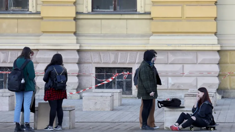 Pandemijski presedan vi&scaron;e ne vrijedi: Lo&scaron;e vijesti za sve učenike koji skupljaju jedinice