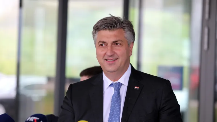 Premijer Plenković: 'Do 30. lipnja procijepilo bi se do 55 posto populacije'