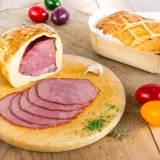 Sočna domaća &scaron;unka u kruhu razveselit će va&scaron;e ukućane, donosimo recept za pripremu