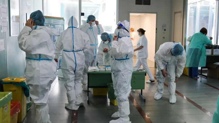 Hrvatska na vrhuncu trećeg vala, bolnice 'pucaju po &scaron;avovima': 'Puno je mlađih ljudi, koji su bili zdravi, a imaju te&scaron;ke oblike covida'