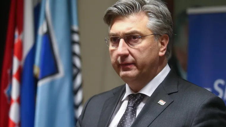 Plenković: 'Cjepivo vi&scaron;e nije problem. Do kraja lipnja imat ćemo najmanje 3,1 milijun doza. Bero&scaron; ima potporu većine'