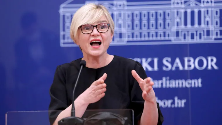 'Plenković tro&scaron;i ljude pa ih odbaci kao strane krpe, a svoje lo&scaron;e odluke pokriva njima'