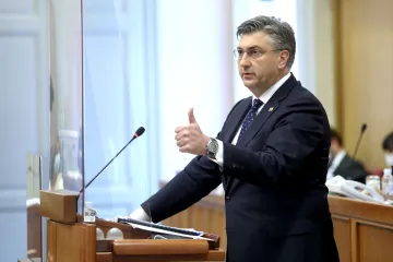 'Usidrili smo stranku na desnom centru, gdje ju je i postavio dr. Franjo Tuđman'