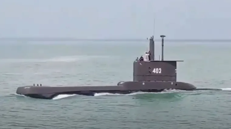 Nastavlja se potraga za nestalom podmornicom: Vremena je sve manje, posada gubi kisik