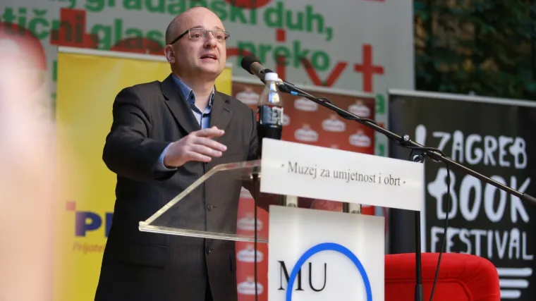 Rudan o sojevima korone: 'Imali smo 7 do 15 novih mutacija i činilo mi se da su možda i namjerno genetski modificirani'