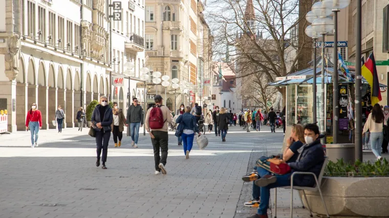 Građani bez izbora - ne kupuju ni&scaron;ta. Sada im ograničavaju iznos koji smiju imati na računu...