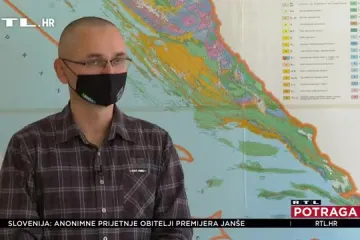 Odron koji im guta dvorišta stigao je do samih kuća! Potraga donosi priču o životu usred jednog od najvećih klizišta u zemlji