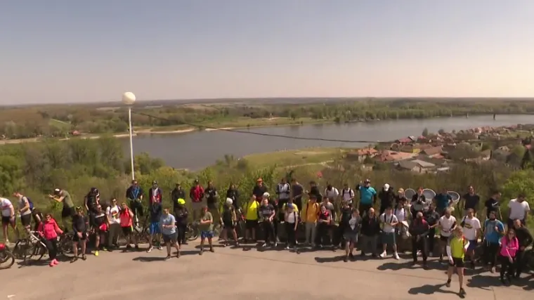 Pogledajte kako ovaj turistički biser privlači cikloturiste da uživaju u kulturi, gastronomiji i potpunom miru