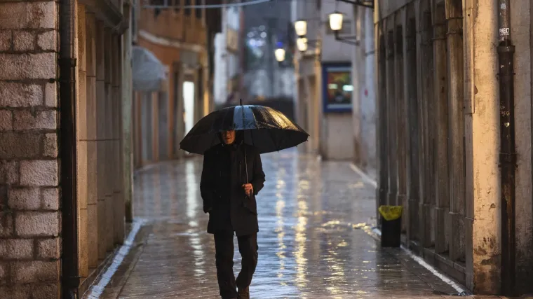 Nove promjene vremena: Do srijede će biti tmurno, a onda dolaze ljetne temperature