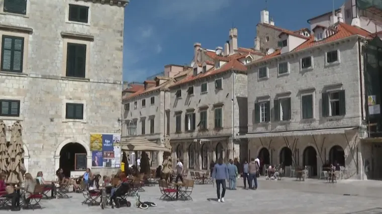 Da spase &scaron;to se spasiti da: Dubrovčani će nuditi povijesno niske cijene, a koje su negativne strane ovih akcija?