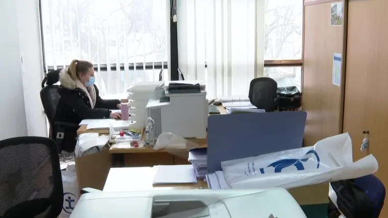 Radnicima isključio grijanje i struju. Za sve optužuju vodstvo Pučkog učili&scaron;ta i kažu: 'Žele nas izbaciti'