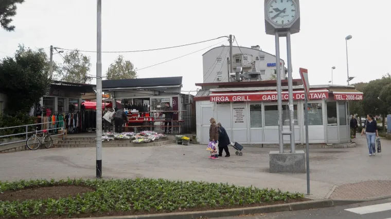 Nepoznati sesvetski 'snajperist': Diabolom iz zračnog oružja ispred kuće ranjena žena