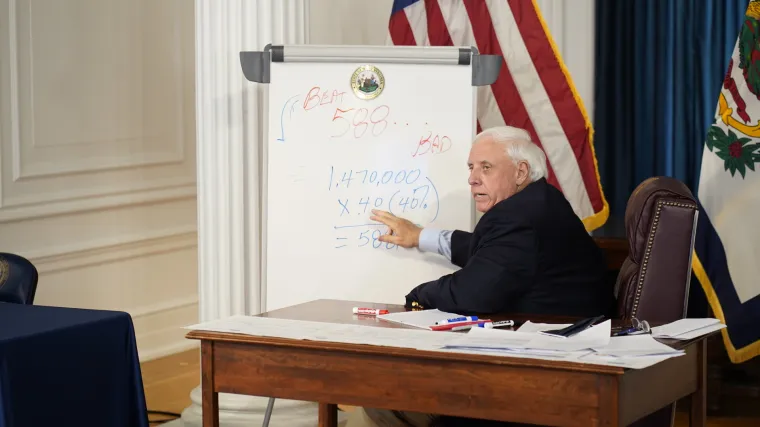 Vlasti nude 100 dolara svakome mlađem od 35 tko se cijepi protiv covida