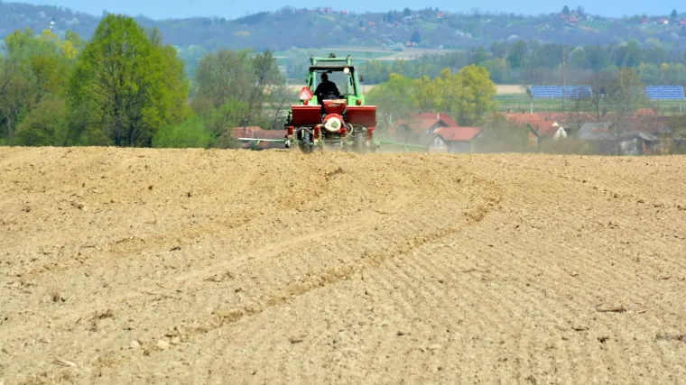 Lo&scaron;e vijesti: Hrvatskoj 2,5 milijardi kuna manje za poljoprivredne poticaje