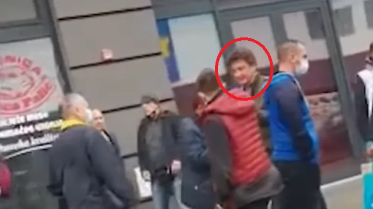 Za Boška sada tvrde da se zove - Tomislav, a uzeo je i ženino prezime...