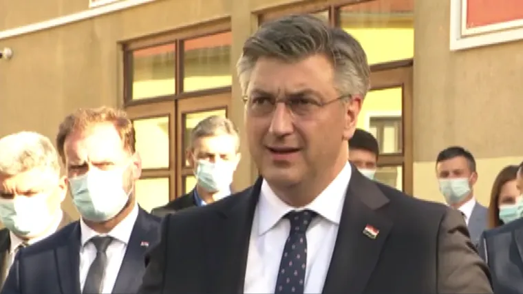 Plenković odgovorio Milanoviću: 'Onaj tko nema posla i s jarićima ne&scaron;to radi'