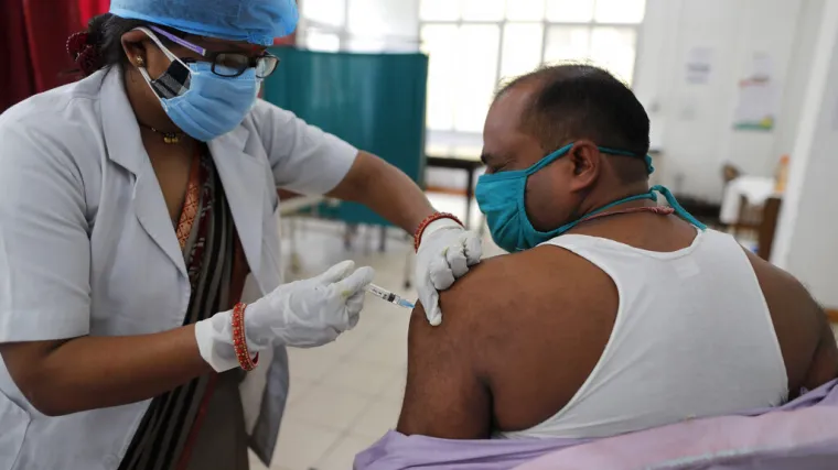 Kaotično stanje u Indiji: Broj zaraženih prema&scaron;io je 18 milijuna