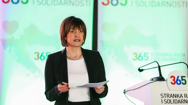 Jelena Pavičić Vukičević pohvalila se svojom imovinskom karticom