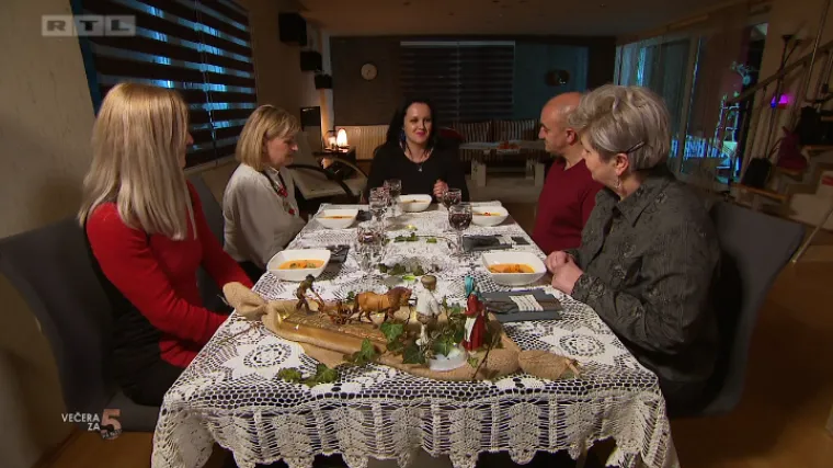 Gostima zasmetale preobilne porcije i pogre&scaron;na postava stola