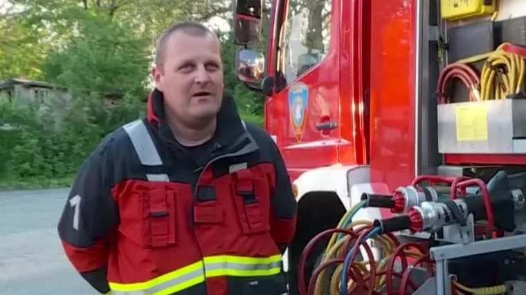 Samo minuta im je potrebna kako bi bili spremni za akciju u punoj opremi: Na&scaron;i vatrogasci slave svoj dan