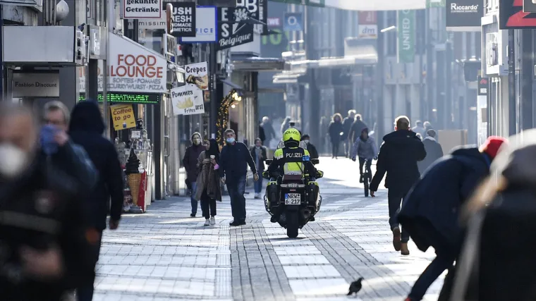 U Njemačkoj već tijekom ovog tjedna olak&scaron;ice za cijepljene? Ima i onih koji upozoravaju: 'To bi dovelo do neizdrživih napetosti'